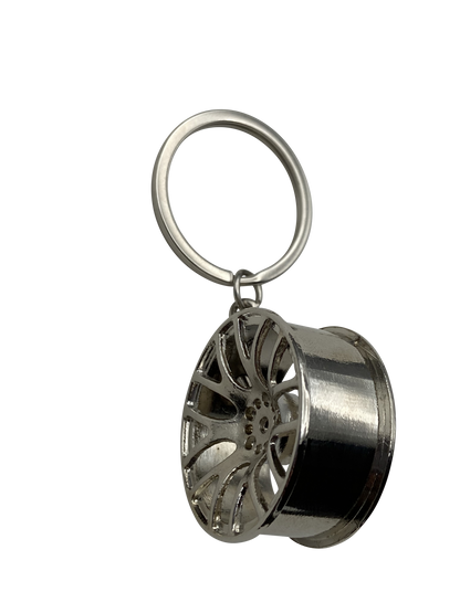 Schlüsselanhänger in Silber Felgendesign